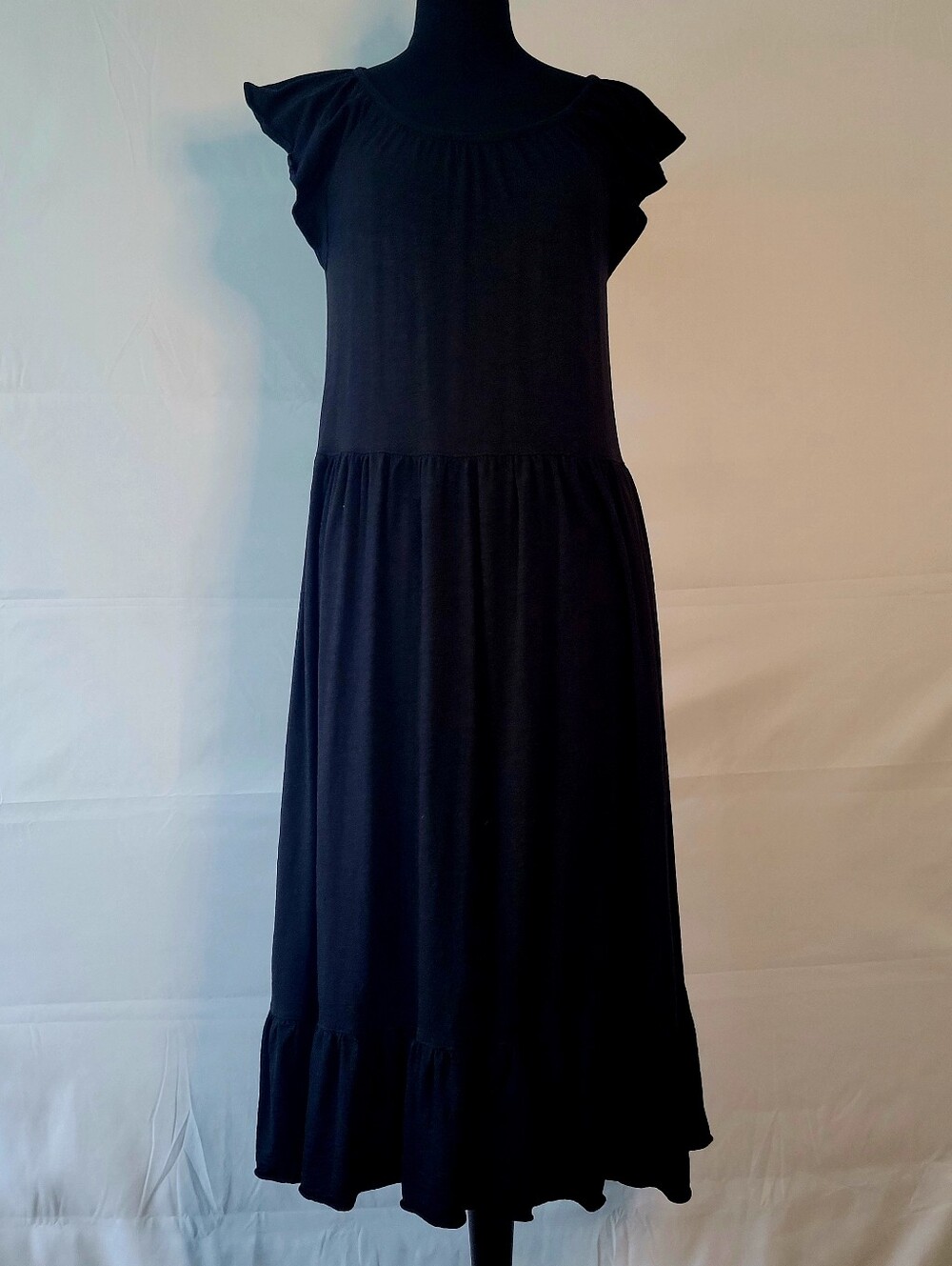 Lilla P Black Flutter Cap Sleeve Maxi Dress